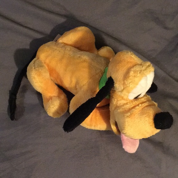 Pluto Plush Bundle *firm price* - Picture 4 of 11